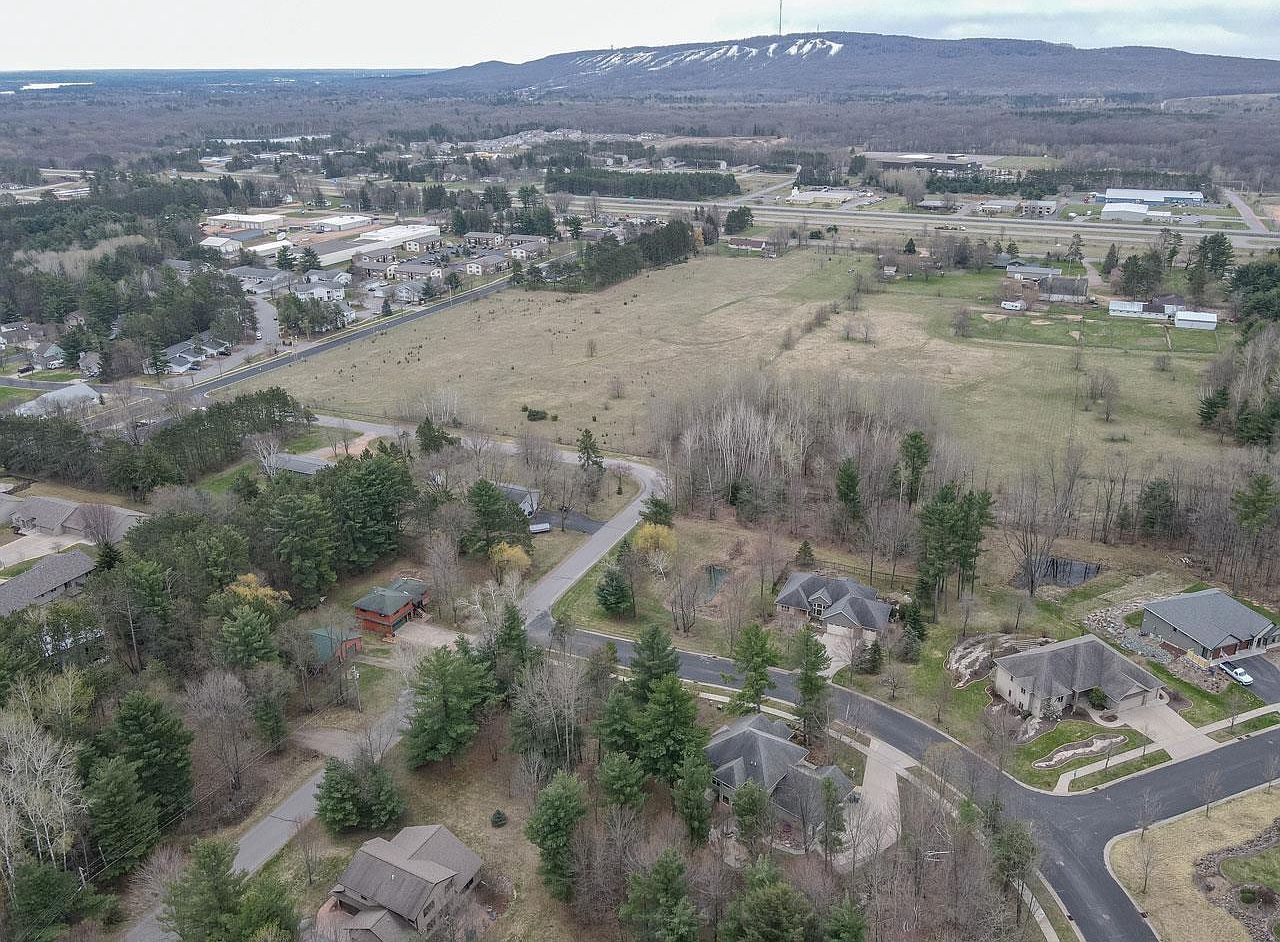 210 Bluestone Dr Wausau, WI 54401 - Thumbnail 3