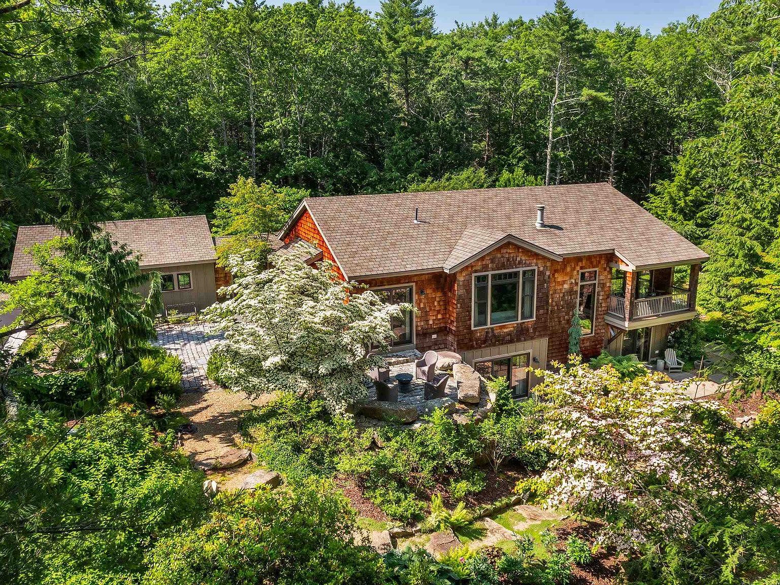 109 Pine Hill Rd Cape Neddick, ME 03902 - Thumbnail 3