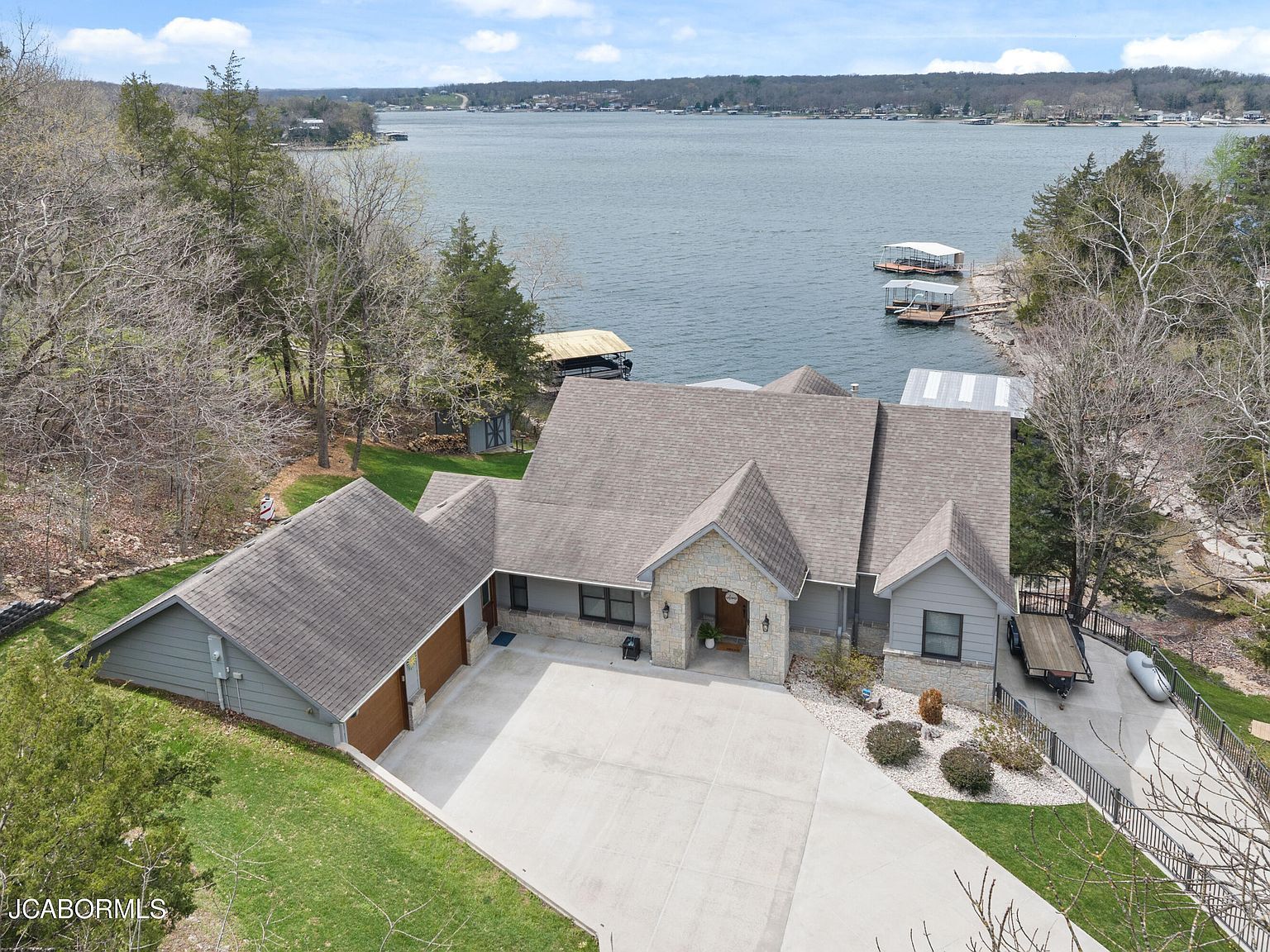 18028 Bayview Ln Rocky Mount, MO 65072 - Thumbnail 3