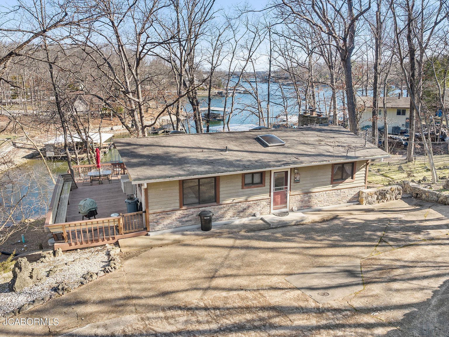 250 Sioux Rd Four Seasons, MO 65049 - Thumbnail 3