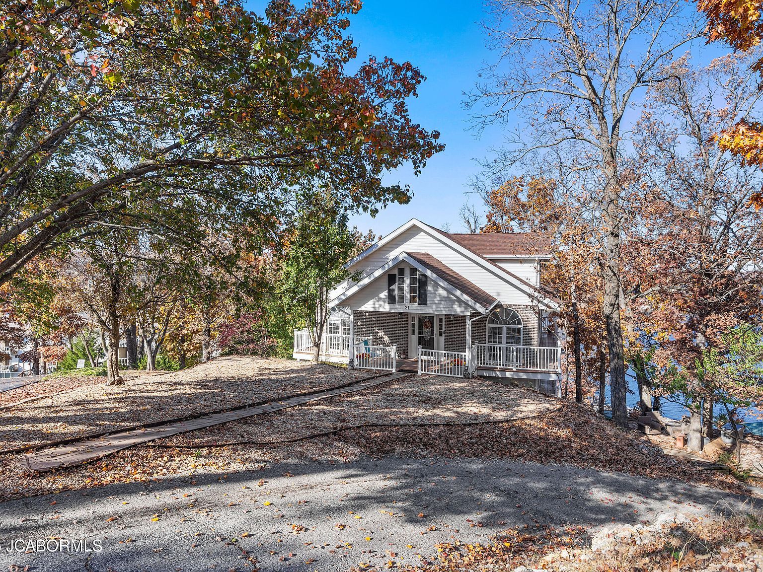 21 Jonathan Ct Lake Ozark, MO 65049 - Thumbnail 3