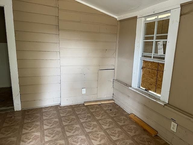 2347 Norman Ave Memphis, TN 38108 - Thumbnail 3