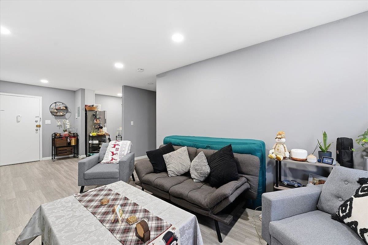 120 32nd St APT 2N Union City, NJ 07087 - Thumbnail 3