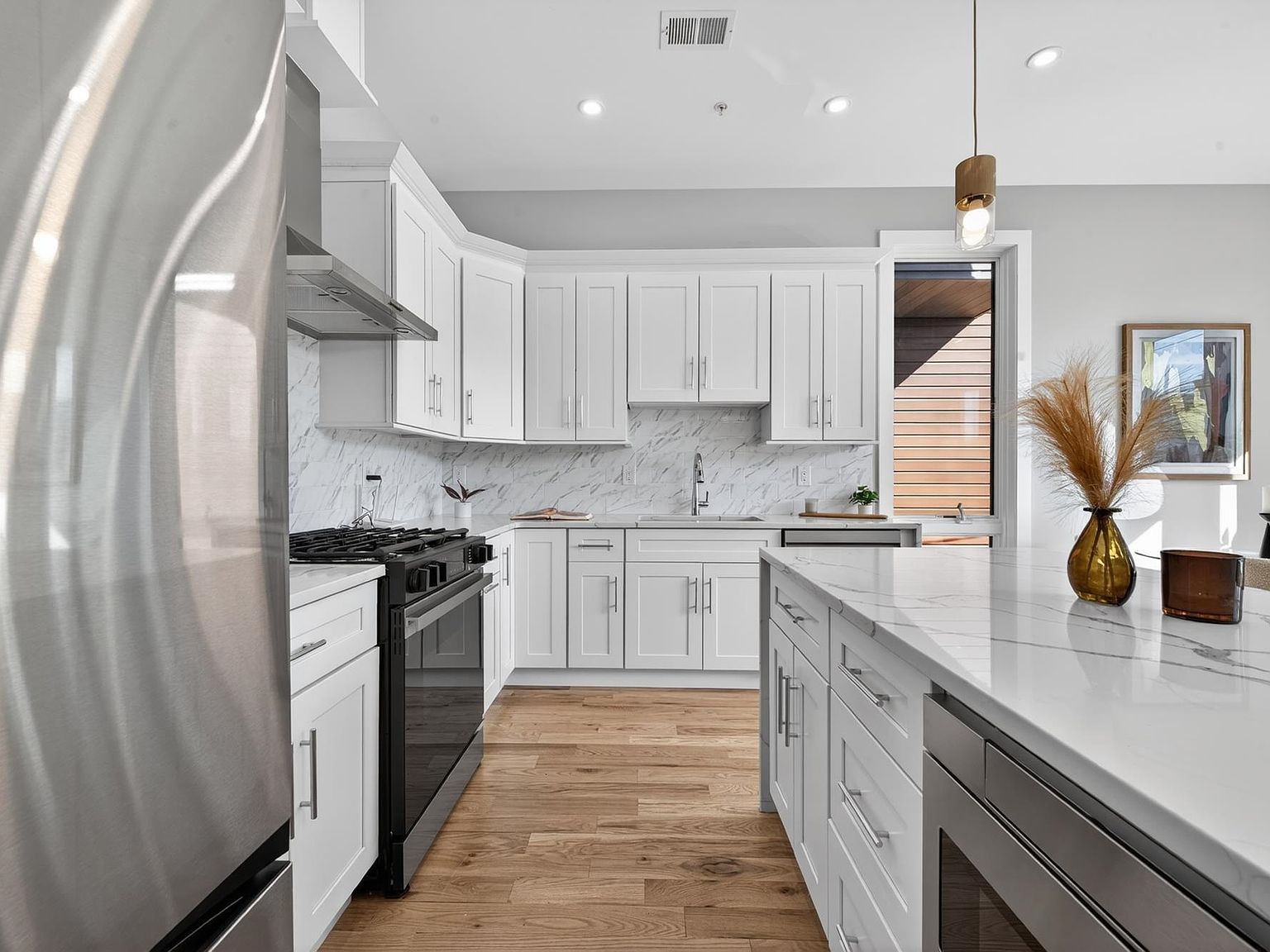 126 De Kalb Ave Jersey City, NJ 07306 - Thumbnail 3