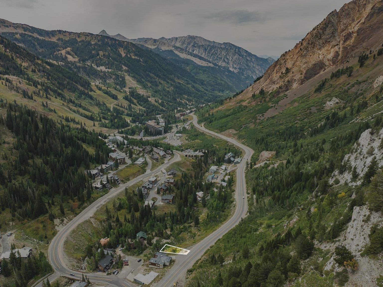 9876 E Little Cottonwood Rd Sandy, UT 84092 - Thumbnail 3