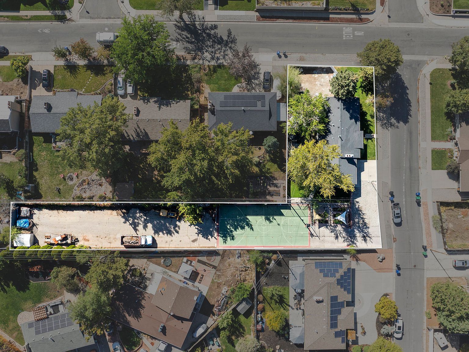 6701 S 2445 E Cottonwood Heights, UT 84121 - Thumbnail 3