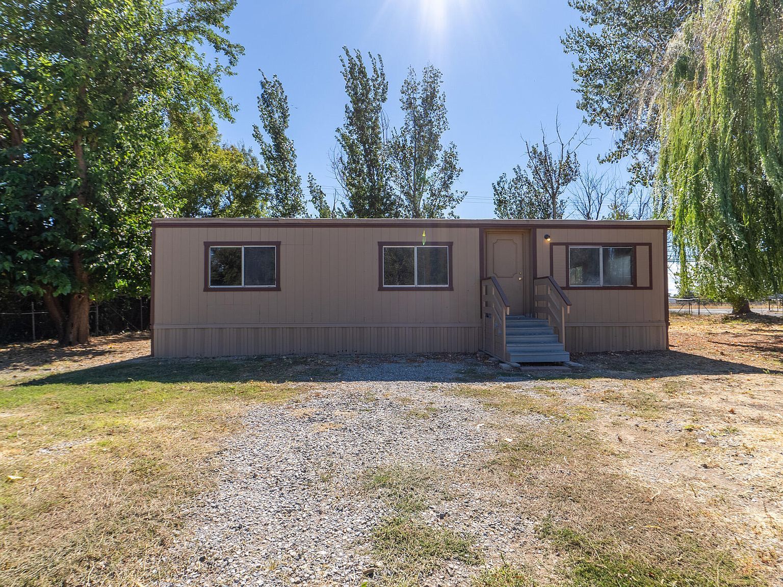 21133 Ronald St Anderson, CA 96007 - Thumbnail 3