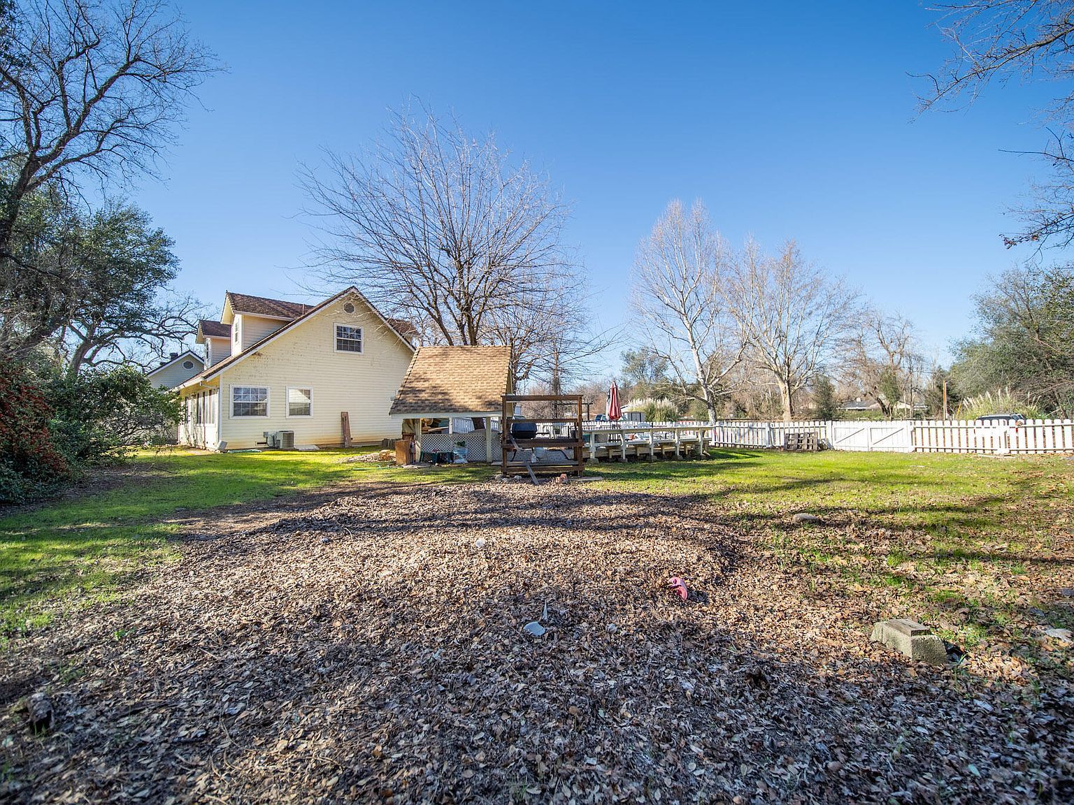 6024 Hornbeck Ln Anderson, CA 96007 - Thumbnail 3