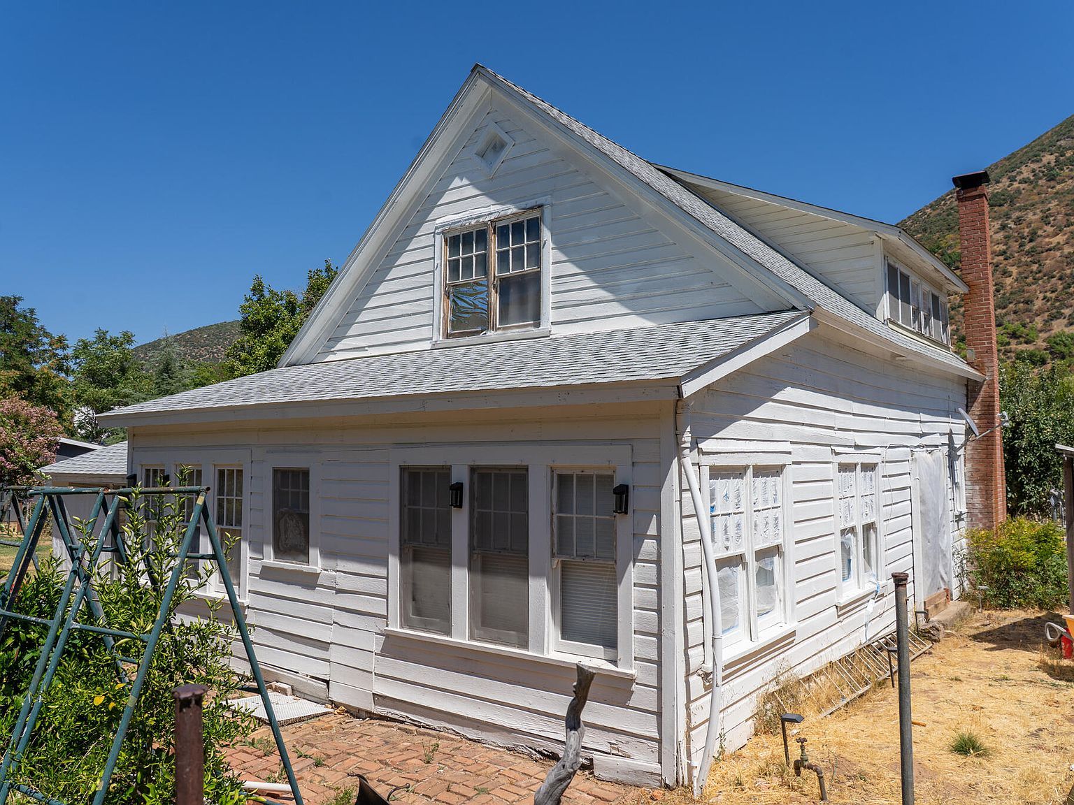 14166 Main St French Gulch, CA 96033 - Thumbnail 3