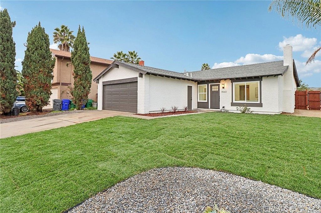 4560 Calle Del Palo Oceanside, CA 92057 - Thumbnail 3