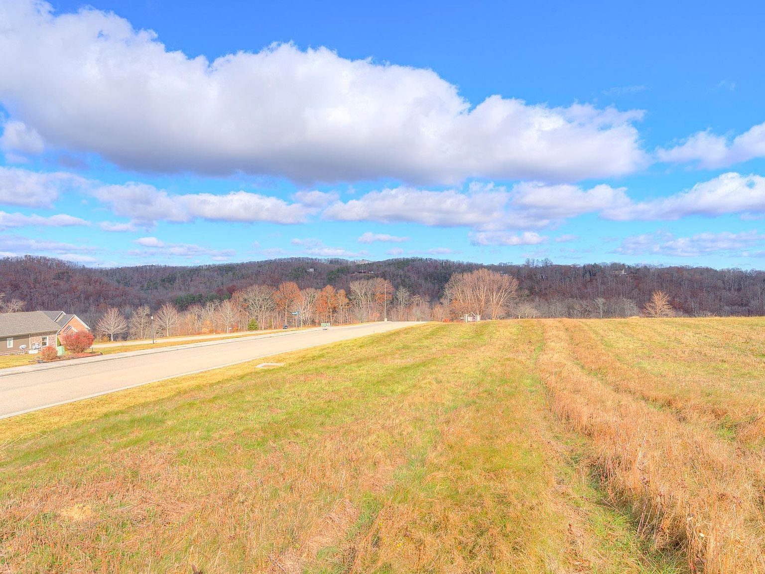 River Course Dr Radford, VA 24141 - Thumbnail 3