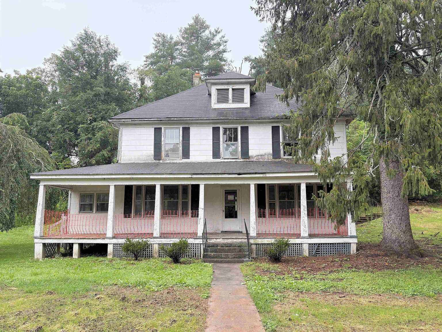 1439 Daniels Run Rd NE Check, VA 24072 - Thumbnail 3