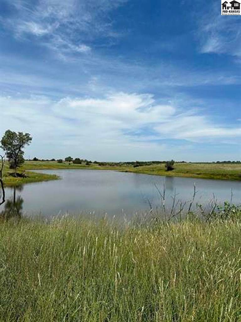 7804 SE Gerlane Rd Hazelton, KS 67061 - Thumbnail 3