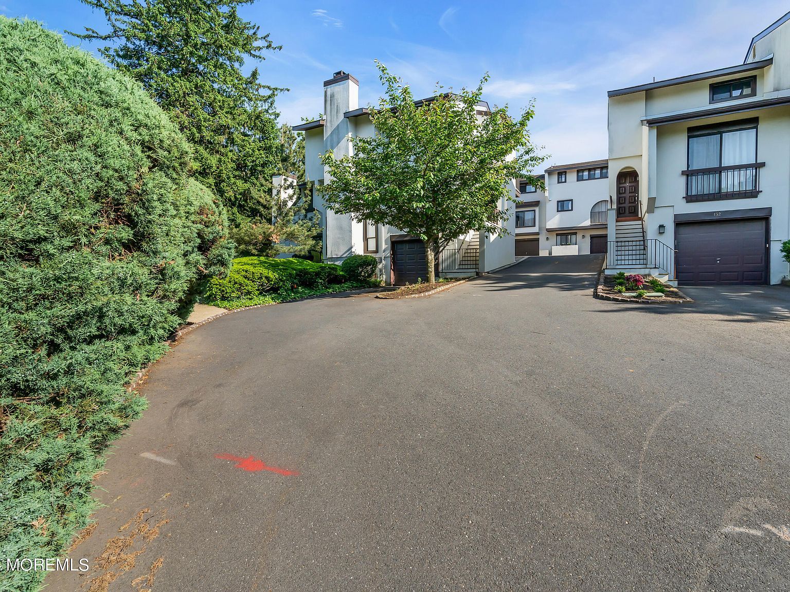 123 Tower Hill Dr Red Bank, NJ 07701 - Thumbnail 3