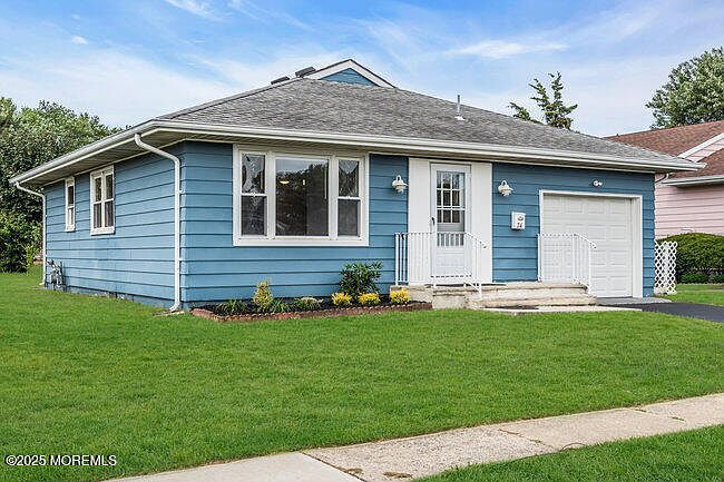 74 Fox Glove Run Toms River, NJ 08755 - Thumbnail 3