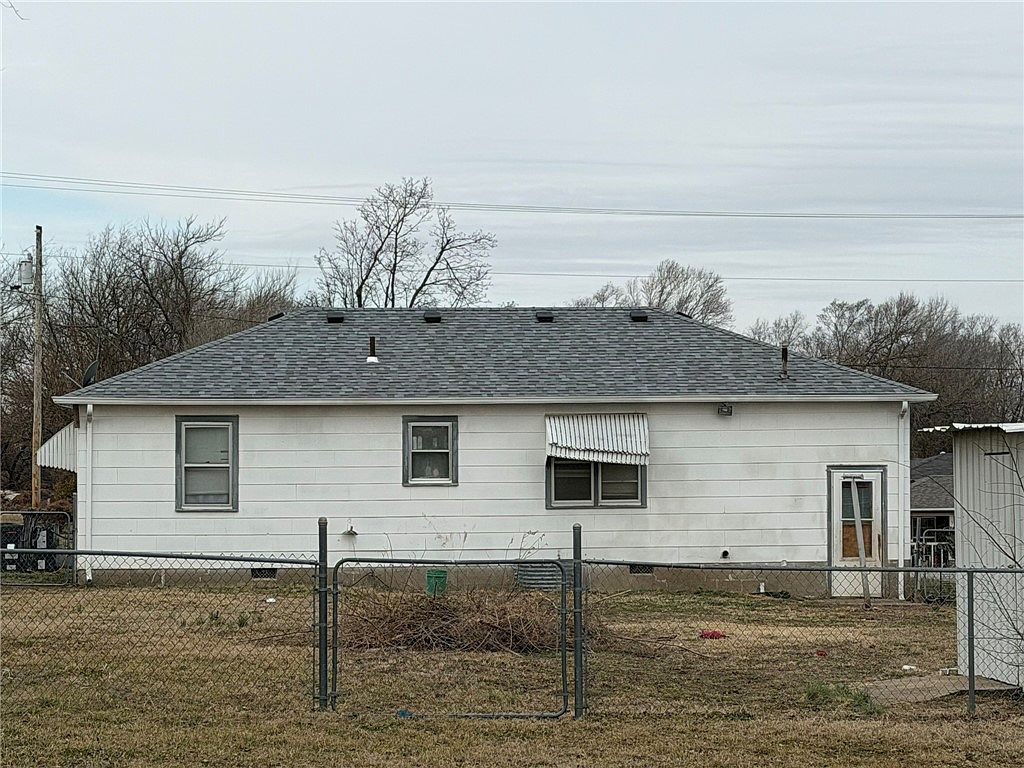 1413 Rex Ave Joplin, MO 64801 - Thumbnail 3