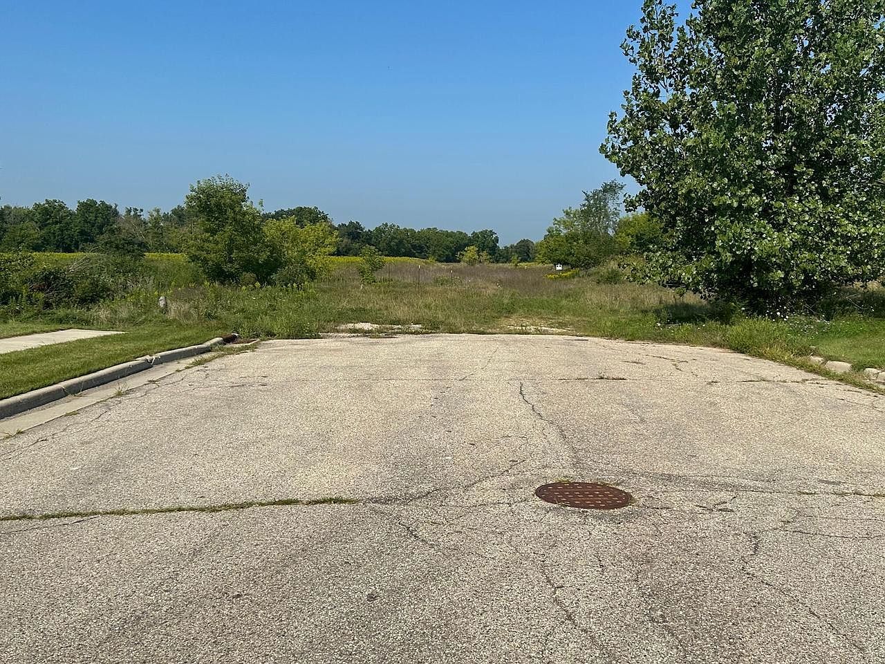 LOT 1 W Evergreen Pkwy Elkhorn, WI 53121 - Thumbnail 3