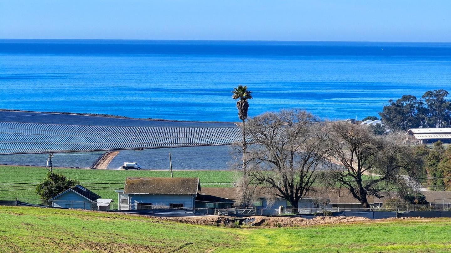 706 San Andreas Rd Watsonville, CA 95076 - Thumbnail 3