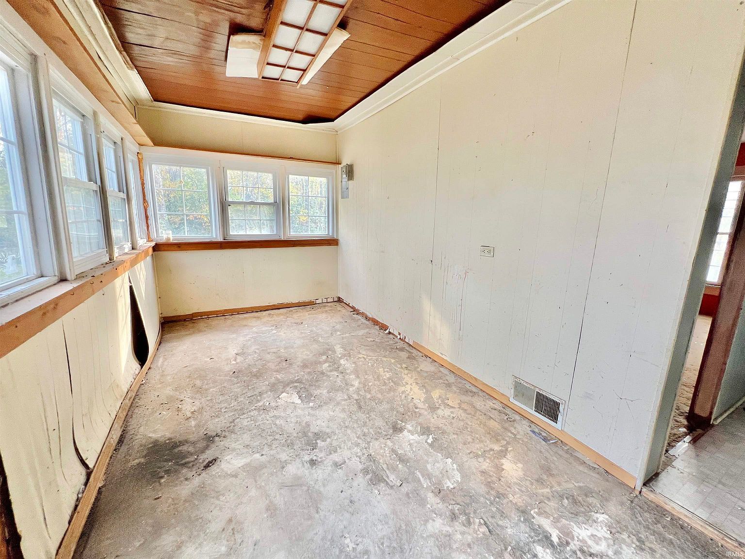 10170 W 565 S Owensville, IN 47665 - Thumbnail 3