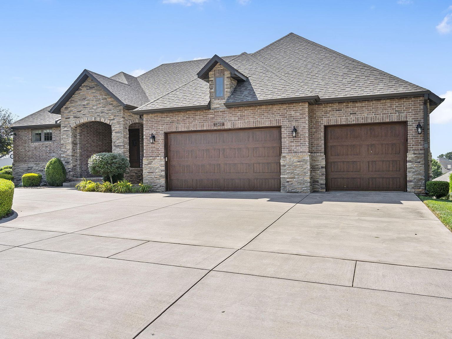 1362 E Siler Pkwy Springfield, MO 65804 - Thumbnail 3