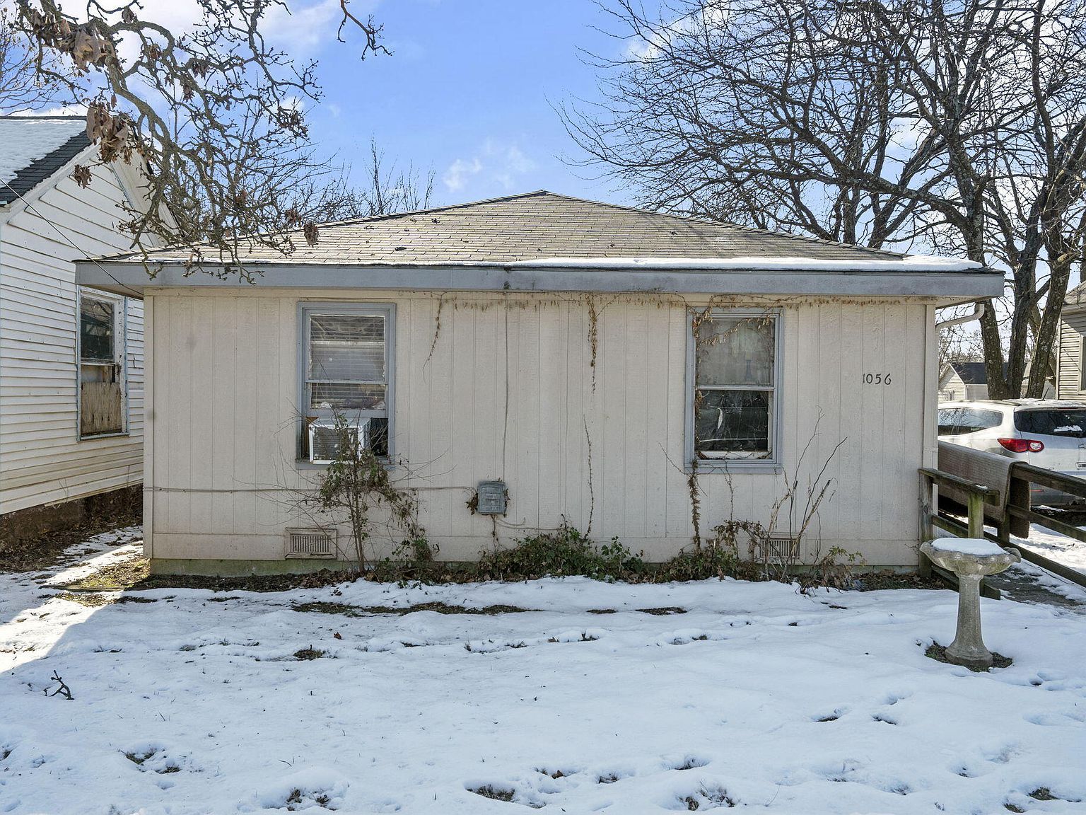 1056-1071 E Commercial St Springfield, MO 65803 - Thumbnail 3