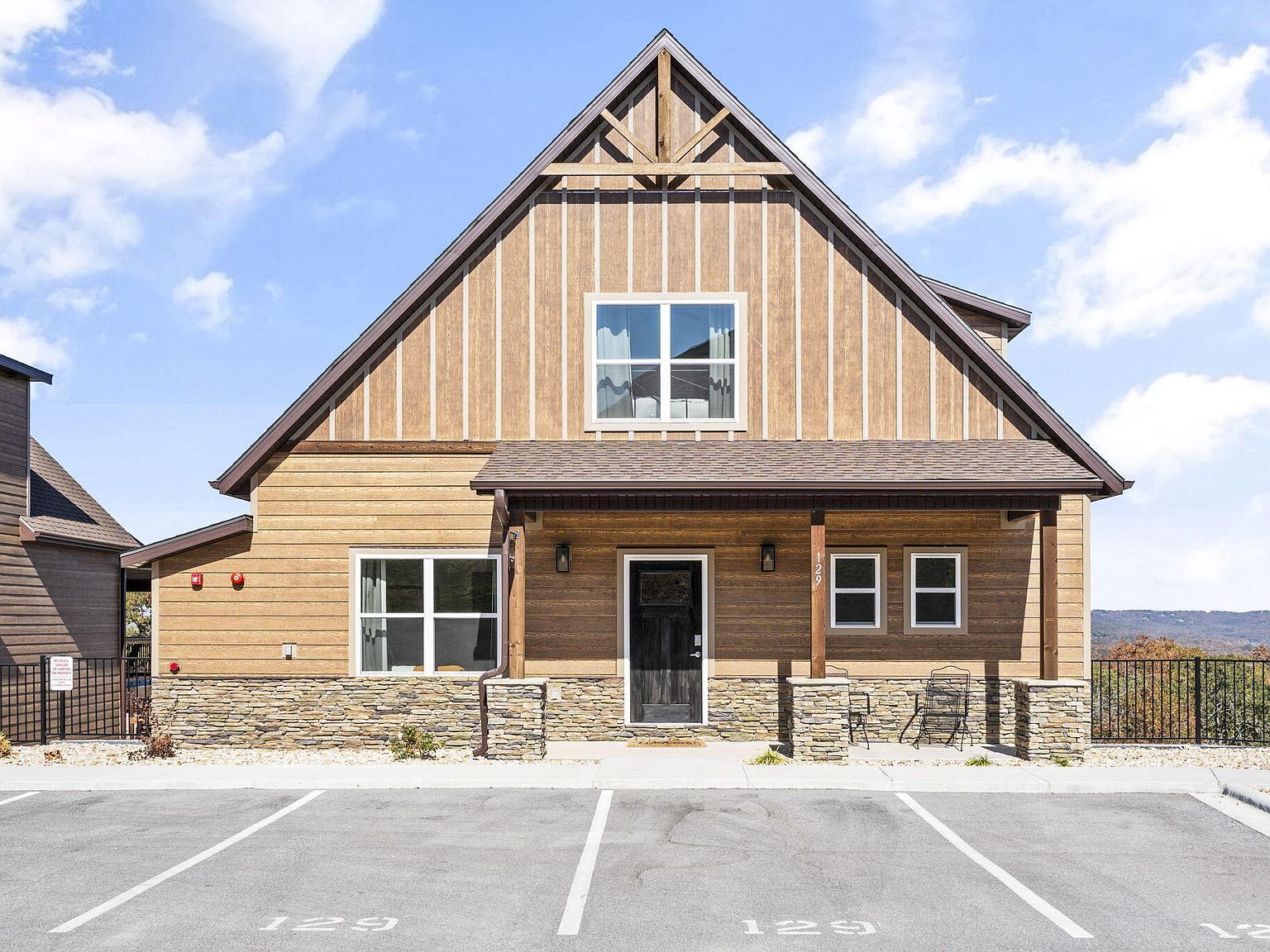 129 Pioneer Rd Kimberling City, MO 65686 - Thumbnail 3