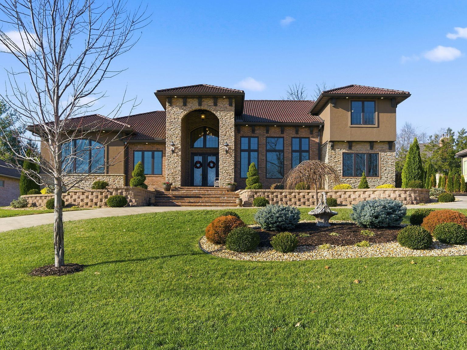 5894 S Castlebay Dr Springfield, MO 65809 - Thumbnail 3