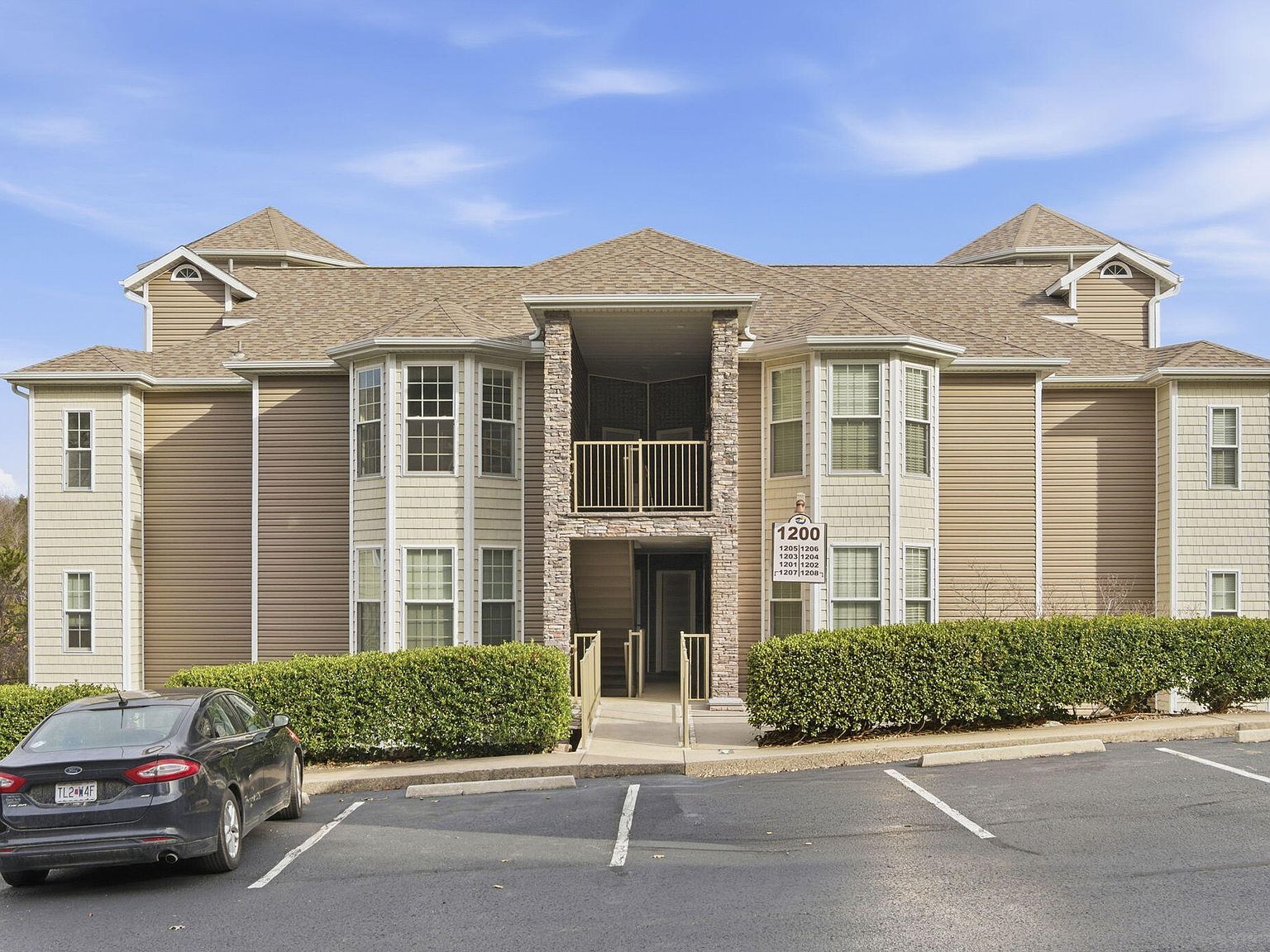 1202 Rocky Shore Ter Kimberling City, MO 65686 - Thumbnail 3