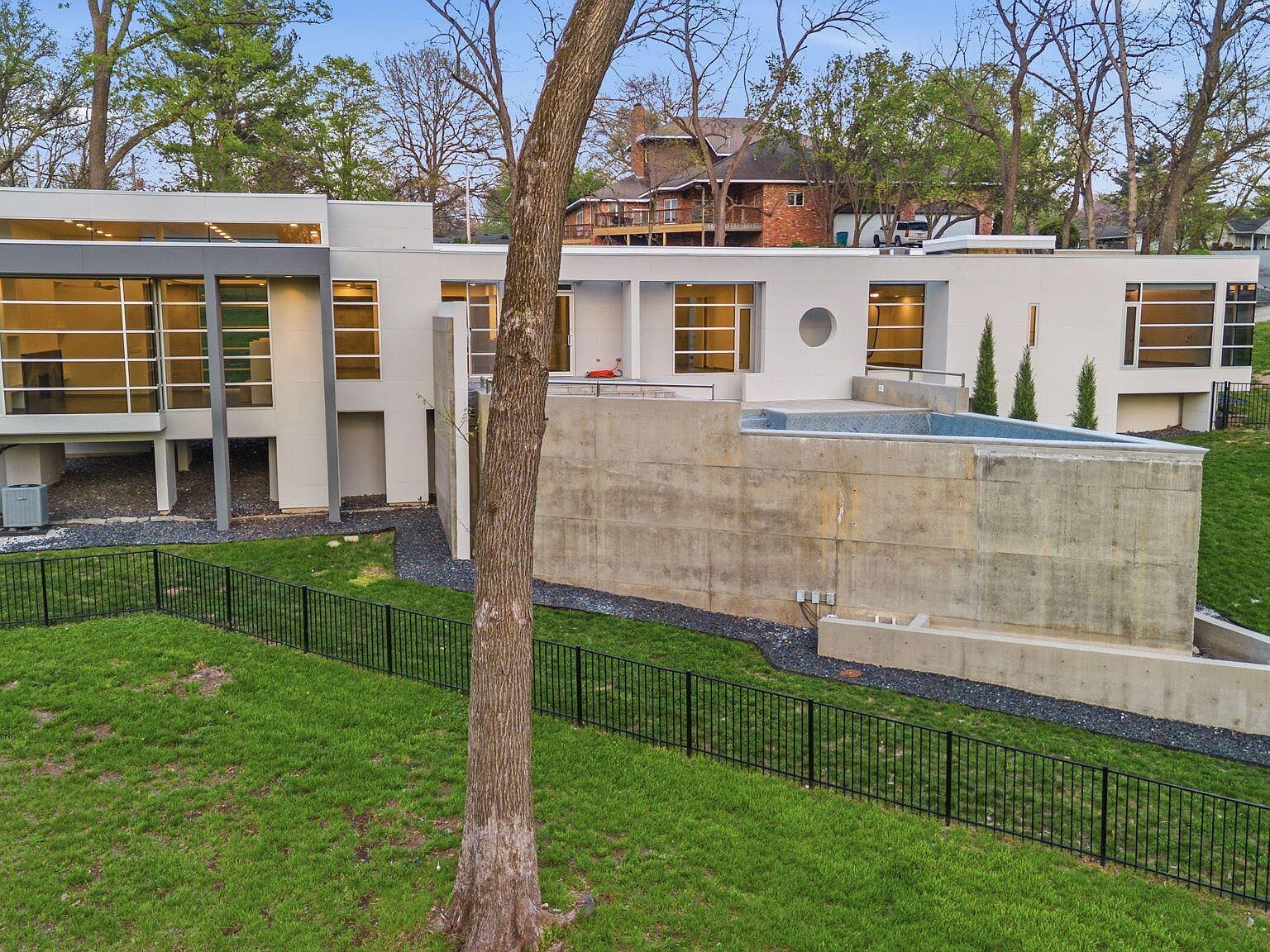 3023 E Inglewood Ct Springfield, MO 65804 - Thumbnail 3