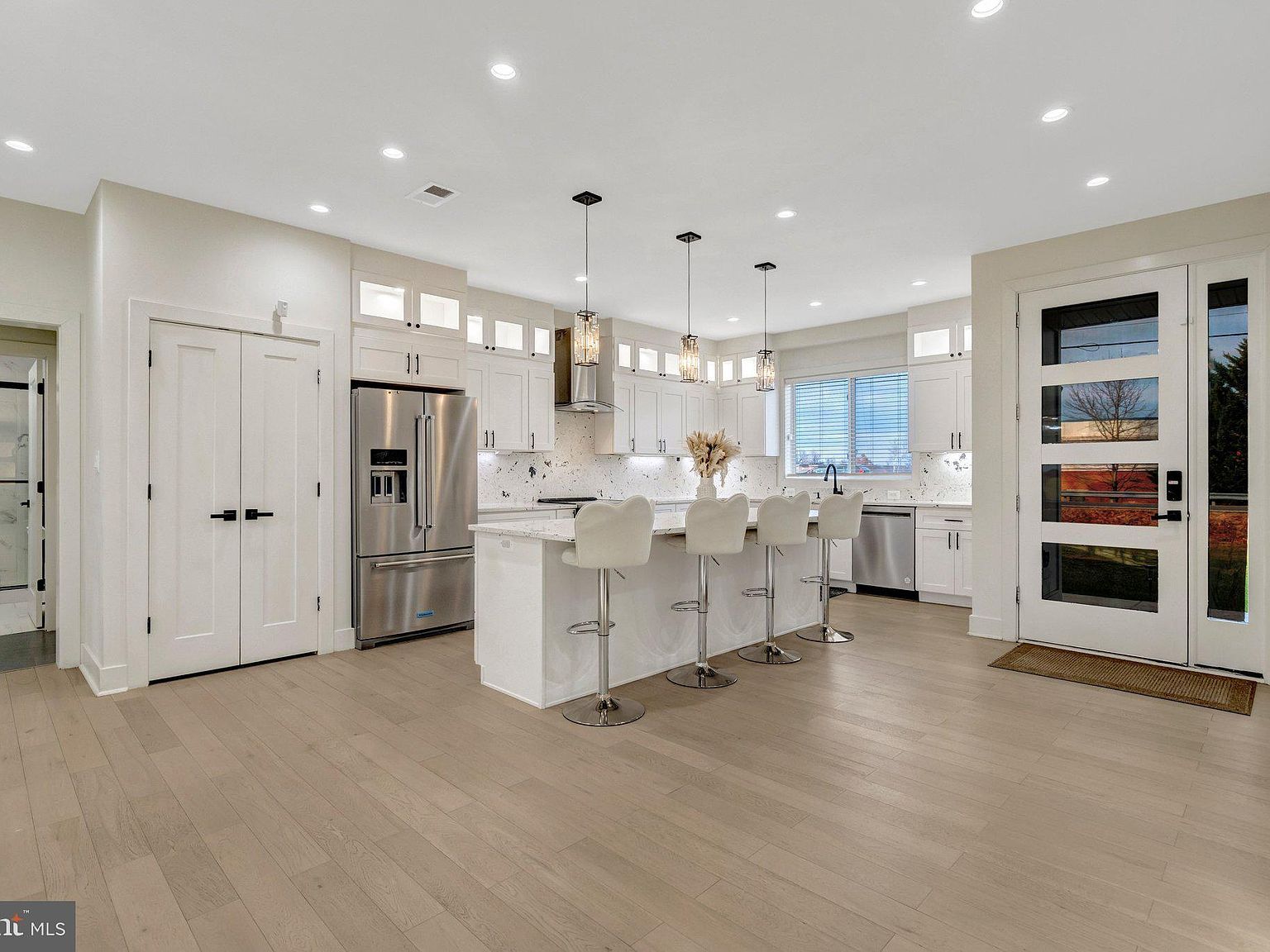 8709 Yorkshire Ln Manassas, VA 20111 - Thumbnail 3