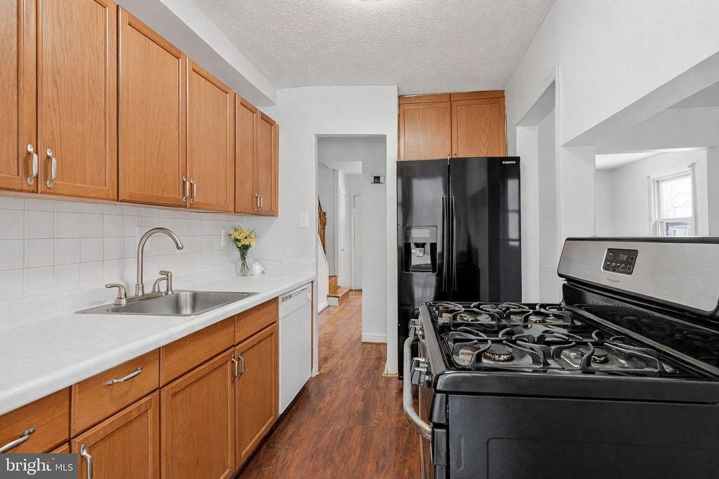 2205 Calvert St Hyattsville, MD 20783 - Thumbnail 3