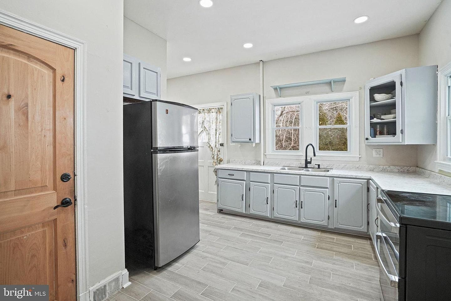 6708 3rd St Riverdale, MD 20737 - Thumbnail 3