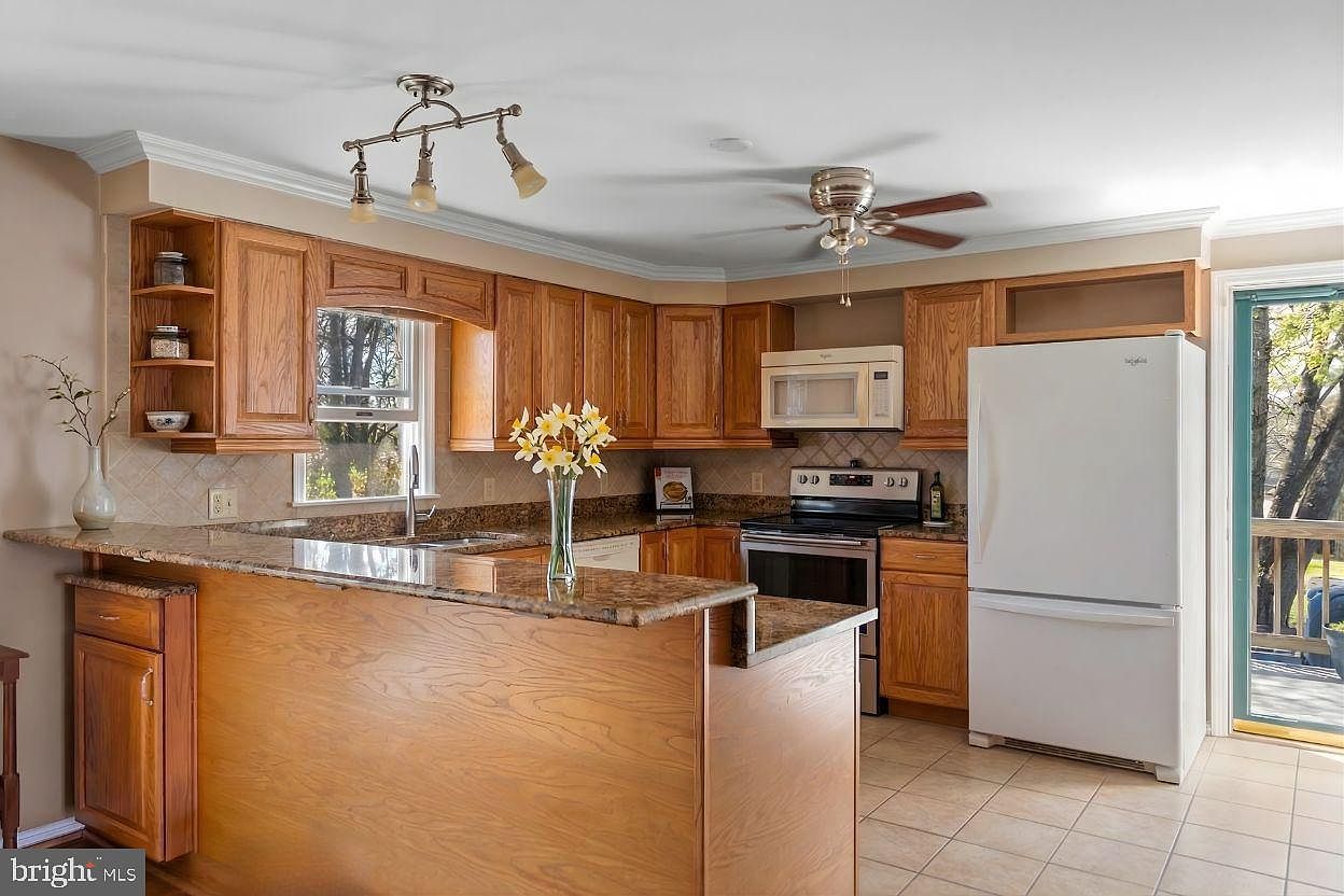 12305 Izaak Walton Dr Bristow, VA 20136 - Thumbnail 3