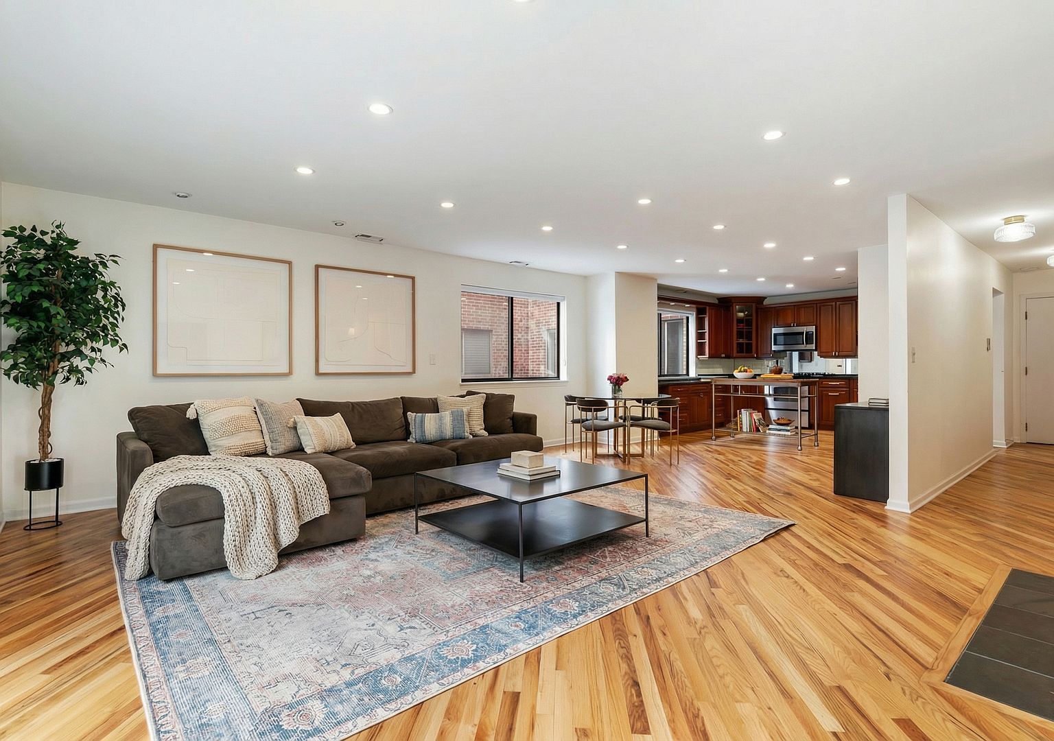 1651 N Dayton St APT 203 Chicago, IL 60614 - Thumbnail 3