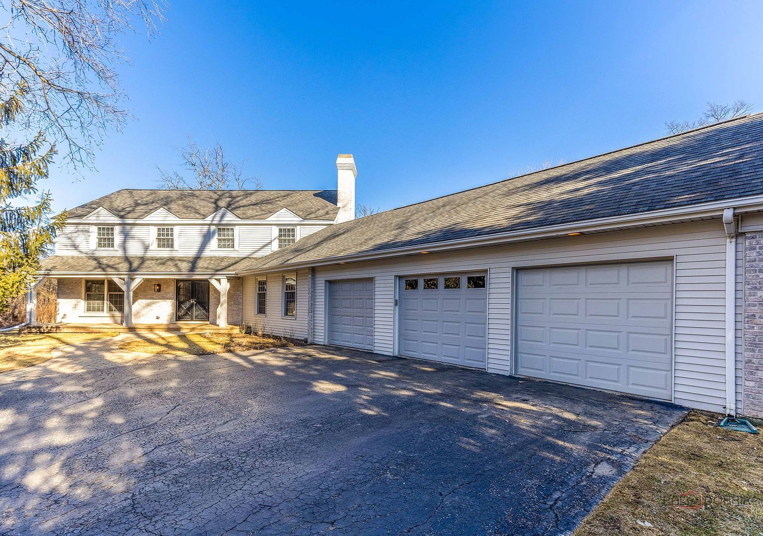 21 N Ridge Rd Lake Forest, IL 60045 - Thumbnail 3