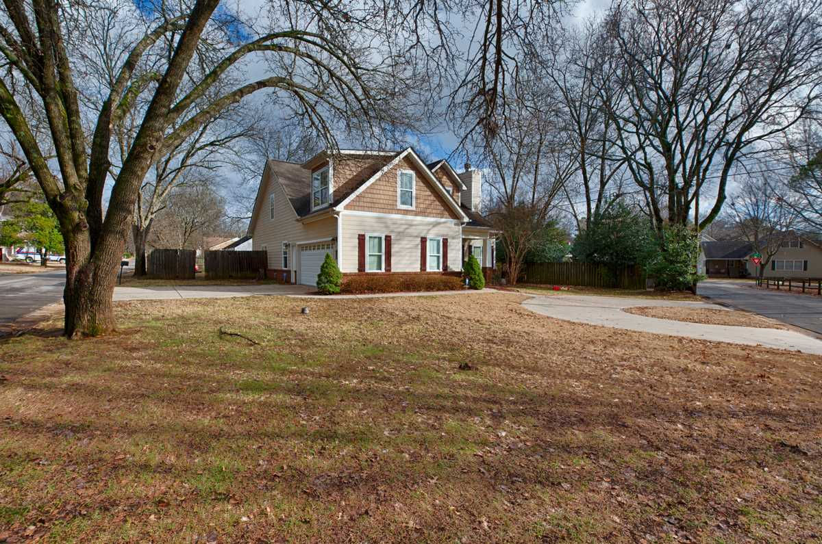 209 Surrey Road Southwest, Huntsville, AL, USA, 35801 - Thumbnail 3