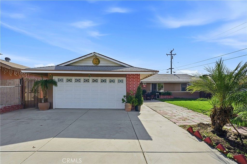 1230 Arthur Ave Riverside, CA 92501 - Thumbnail 3