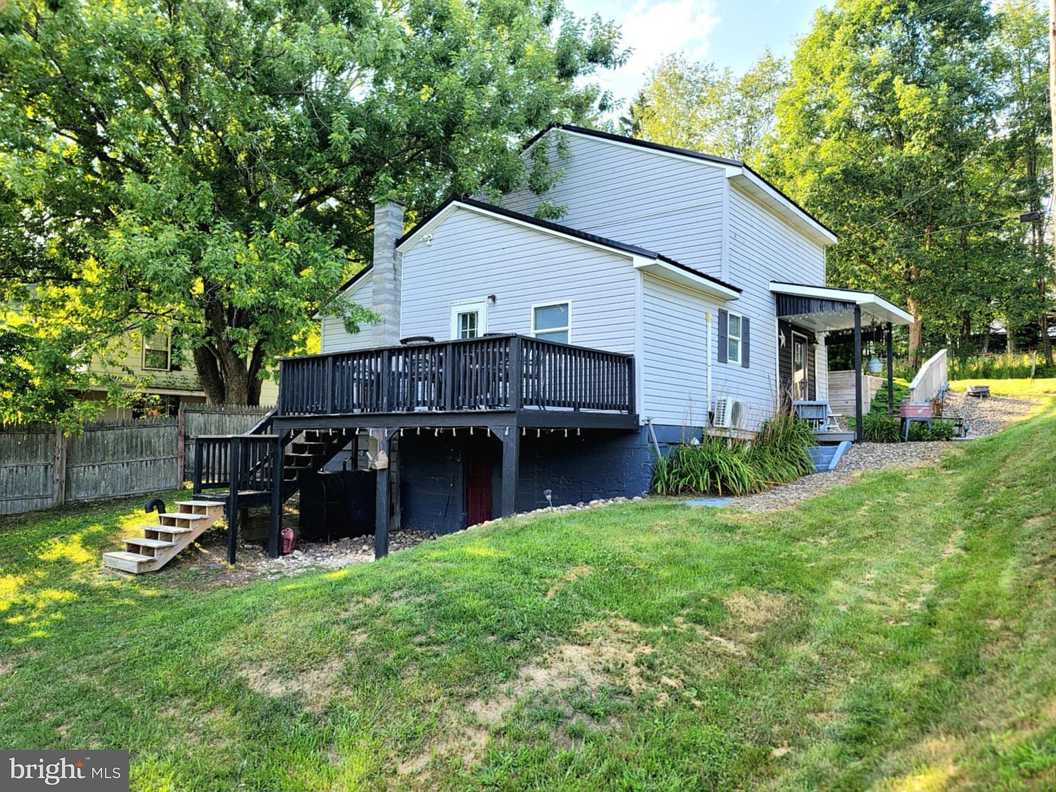 142 Hillcrest St Winburne, PA 16879 - Thumbnail 3