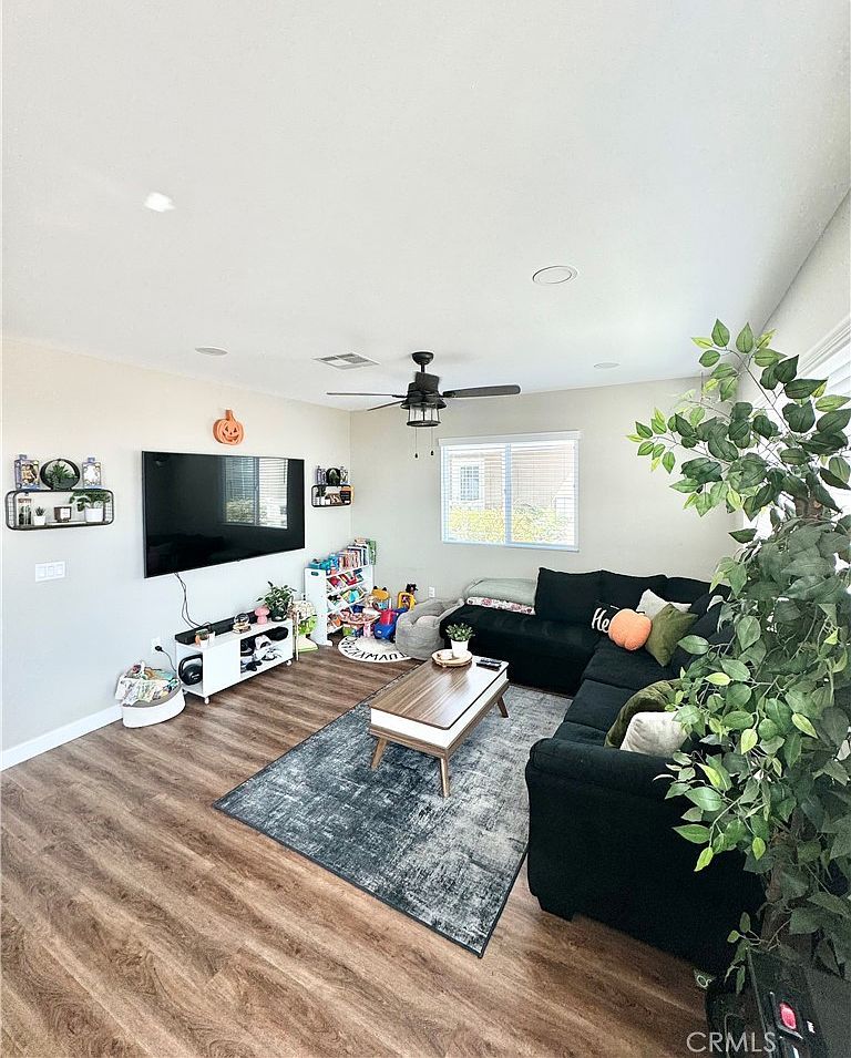 1134 Villa Calimesa Ln SPACE 88 Calimesa, CA 92320 - Thumbnail 3