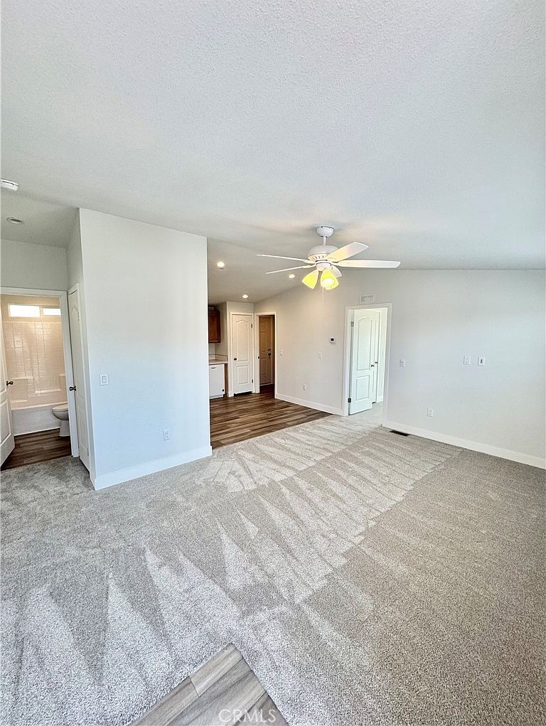 1134 Villa Calimesa Ln SPACE 18 Calimesa, CA 92320 - Thumbnail 3