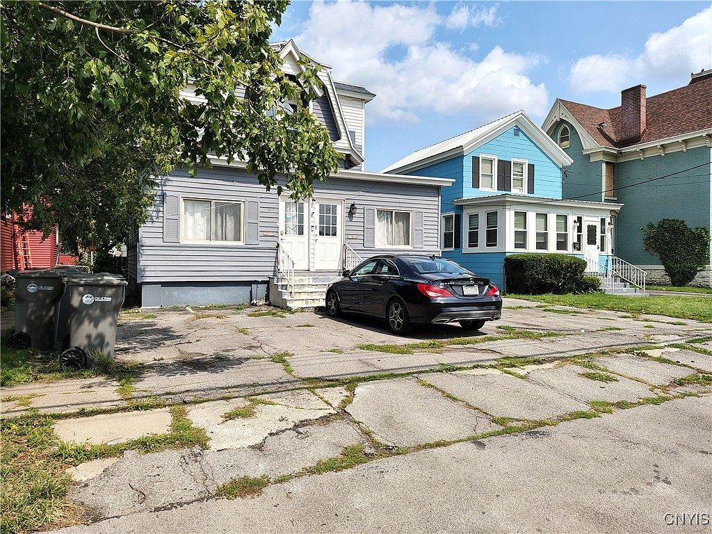 115 E Bloomfield St Rome, NY 13440 - Thumbnail 3