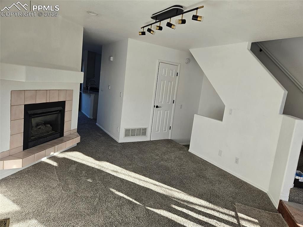 6225 Colony Cir Colorado Springs, CO 80919 - Thumbnail 3