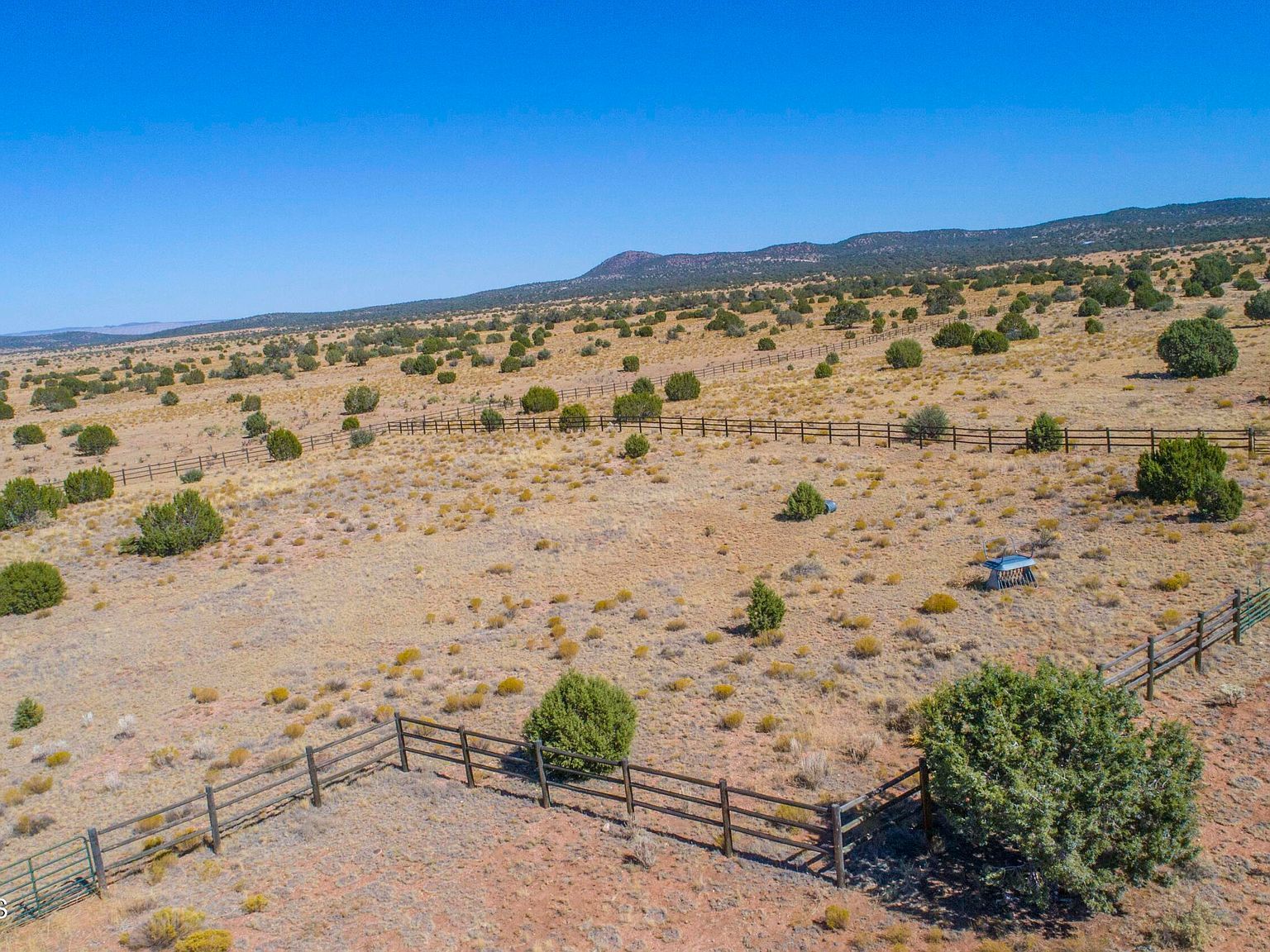 53750 N Wrangler Ridge Rd Seligman, AZ 86337 - Thumbnail 3