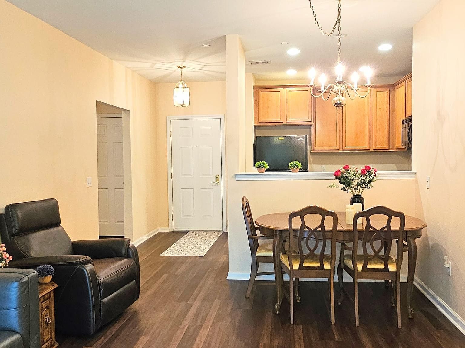 1309 Colts Cir UNIT D Lawrence Township, NJ 08648 - Thumbnail 3