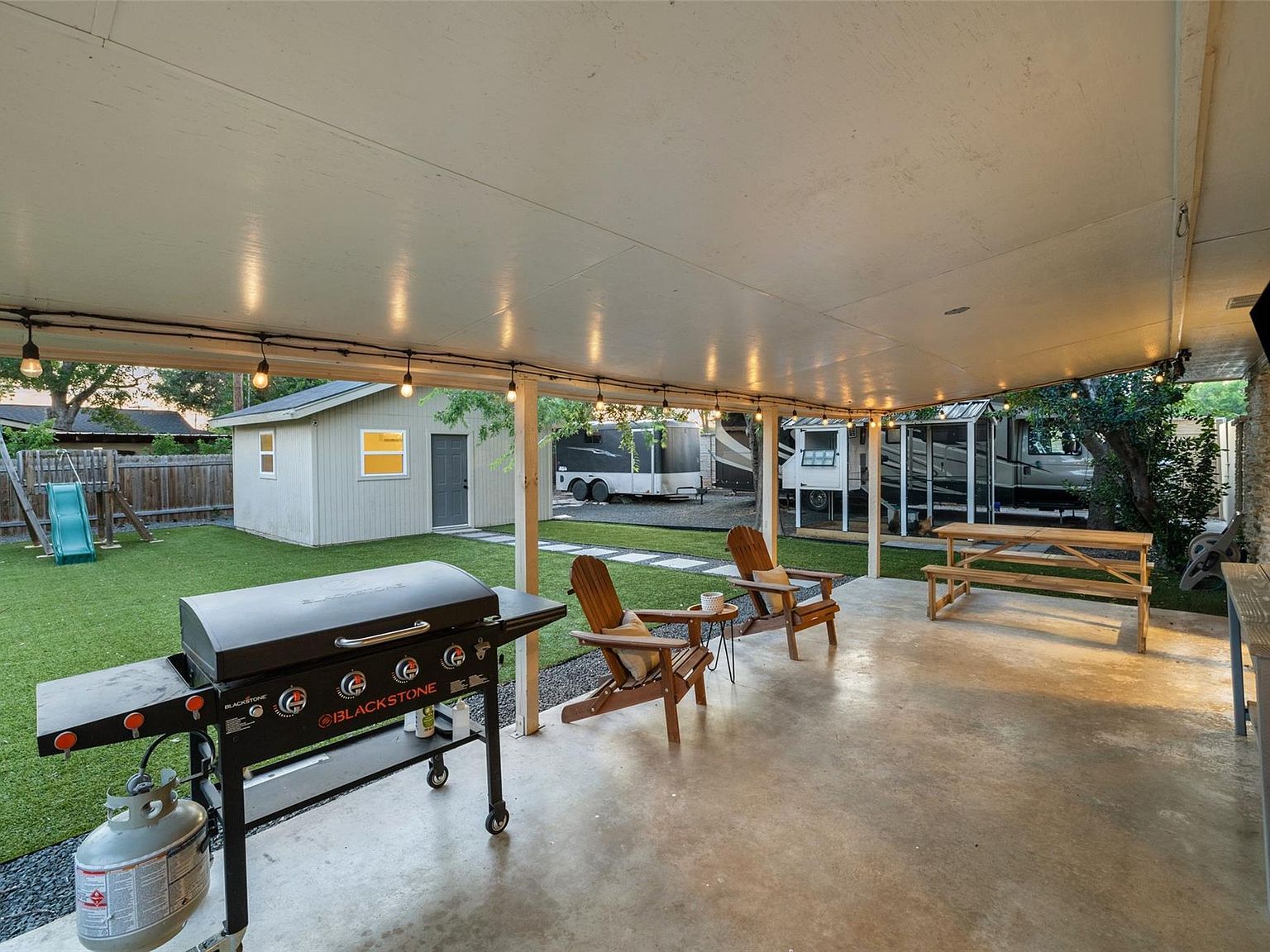 510 Heather Dr Round Rock, TX 78664 - Thumbnail 3