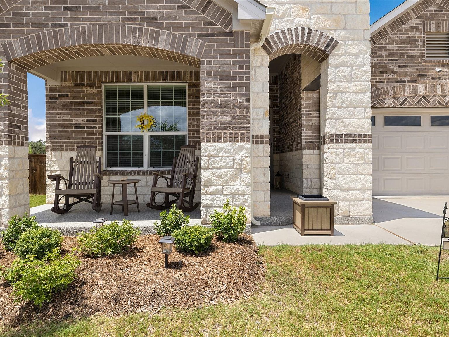 109 Rambling Rapids Dr Georgetown, TX 78628 - Thumbnail 3