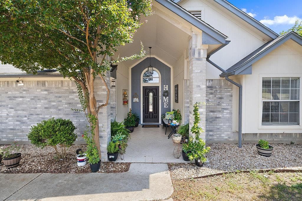 1102 Oak Hollow Dr Leander, TX 78641 - Thumbnail 3