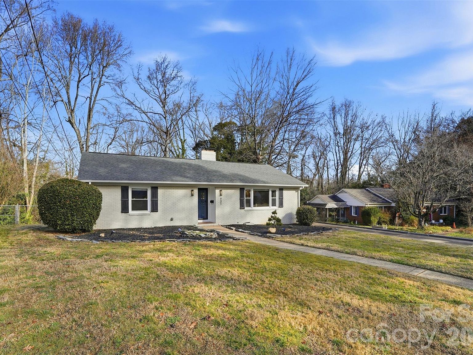 931 Hickory Nut St Charlotte, NC 28205 - Thumbnail 3