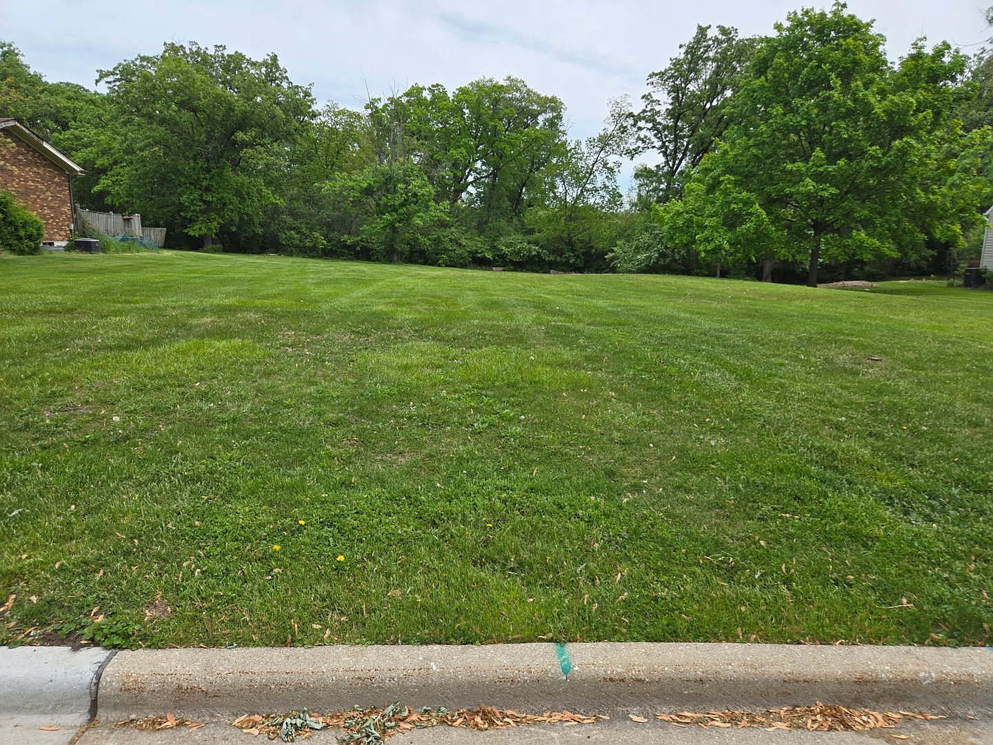 7001 Sunset Ave Countryside, IL 60525 - Thumbnail 3