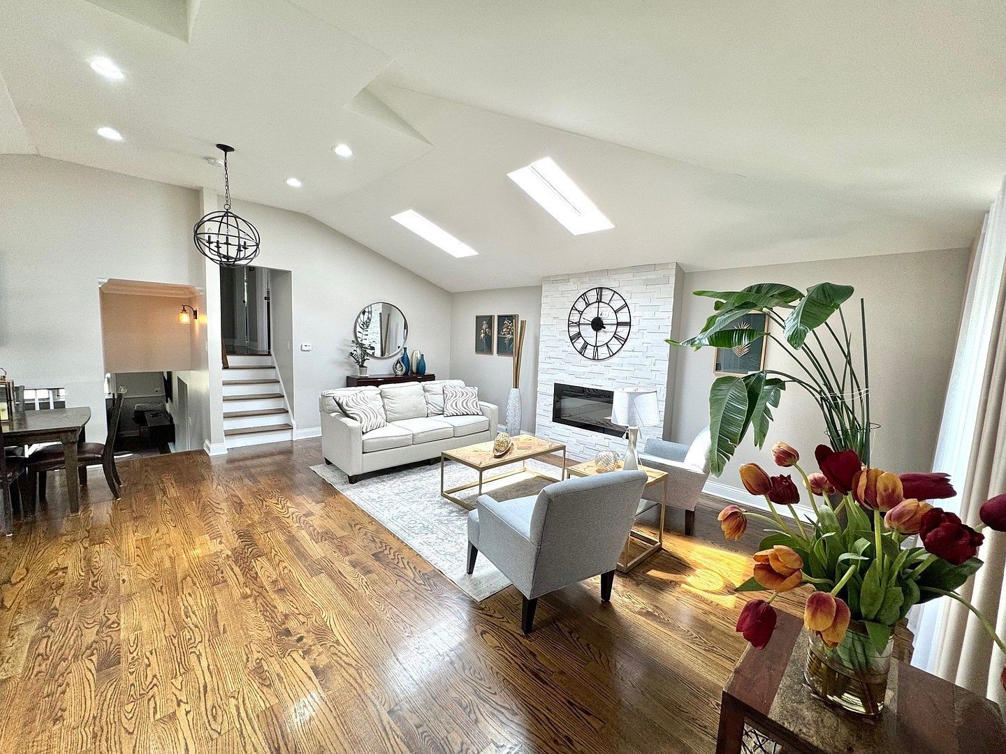 8057 Valley Dr Palos Hills, IL 60465 - Thumbnail 3